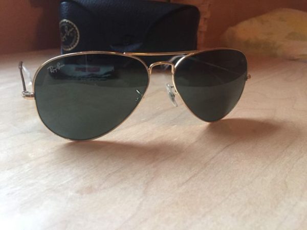 Featured image for Ray Ban Aviator or avec lentilles noires