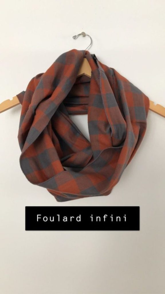 Featured image for Foulard infini