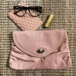 Featured thumbnail for (NEUVE) Pochette vieux rose & or NEW LOOK