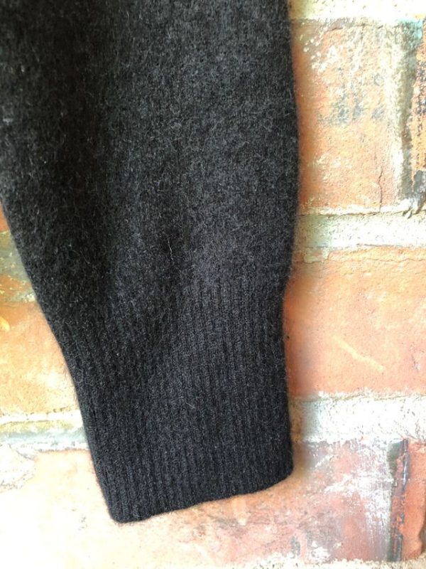 Image for Pull en cachemire noir Uniqlo / Black cashmere sweater - S