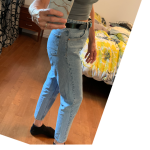 Featured thumbnail for Mom jeans en excellent état