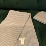 Thumbnail for *Neufs* Duo chapeau et écharpe/foulard grises 100% laine