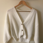 Featured thumbnail for Cardigan tout doux!