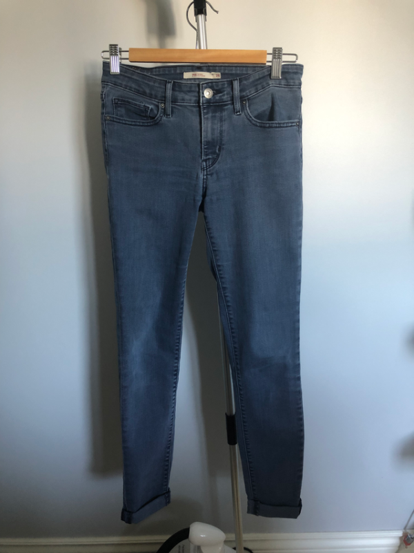 Featured image for Jeans Lévis taille 26