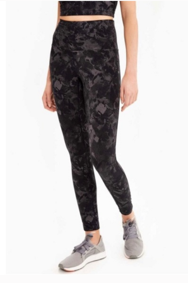 Featured image for Legging Lolë