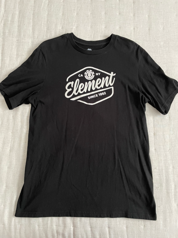 Featured image for T-Shirt Element