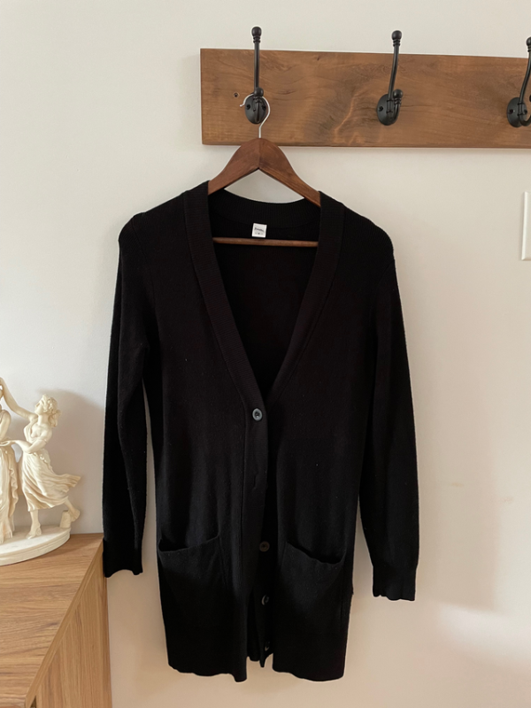 Featured image for cardigan noir long avec poches.