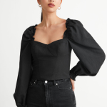 Featured thumbnail for Blouse de style corset à manches bouffantes