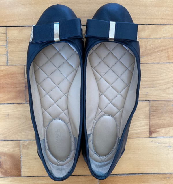 Image for Black Leather Ballerina Flat Shoes Michael Kors Kiera Ballet Chaussures Ballerines Noires Cuir