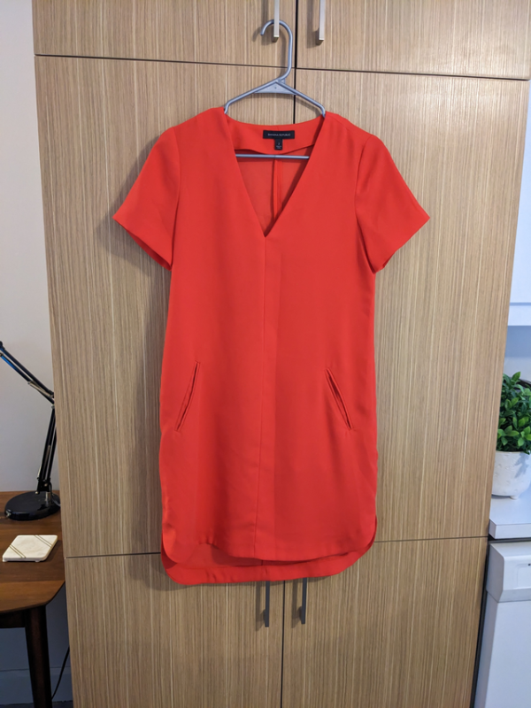 Image for Robe Banana Republic Sz 2
