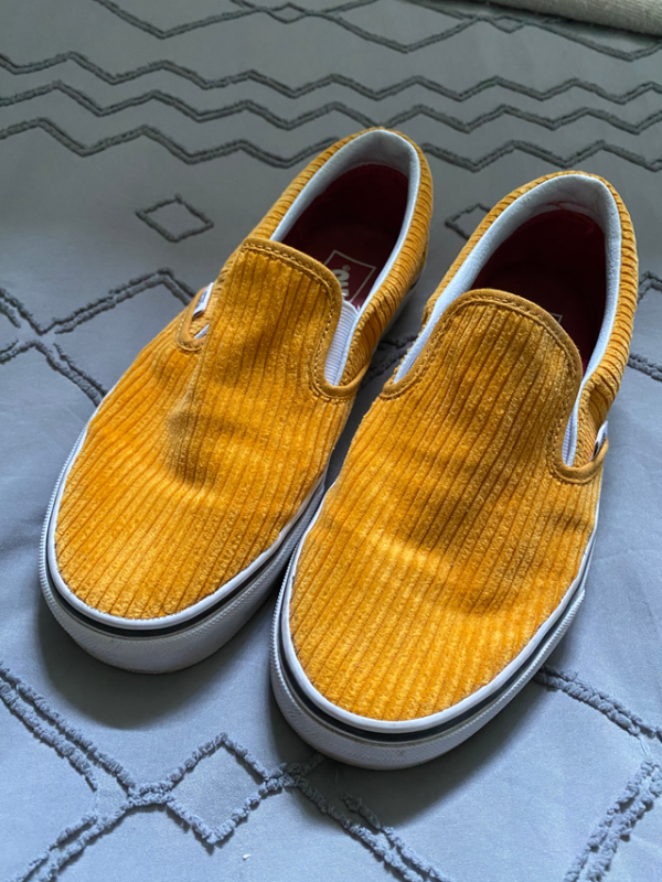 Featured image for Vans slip-on