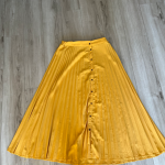 Featured thumbnail for Jupe plissée jaune womance