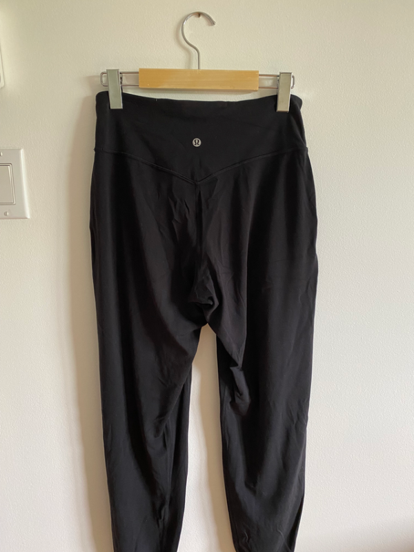 Featured image for Lululemon align joggers taille 6