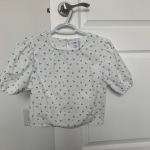 Featured thumbnail for Blouse à manches bouffantes