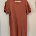 Featured thumbnail for Robe T-Shirt Dailystory