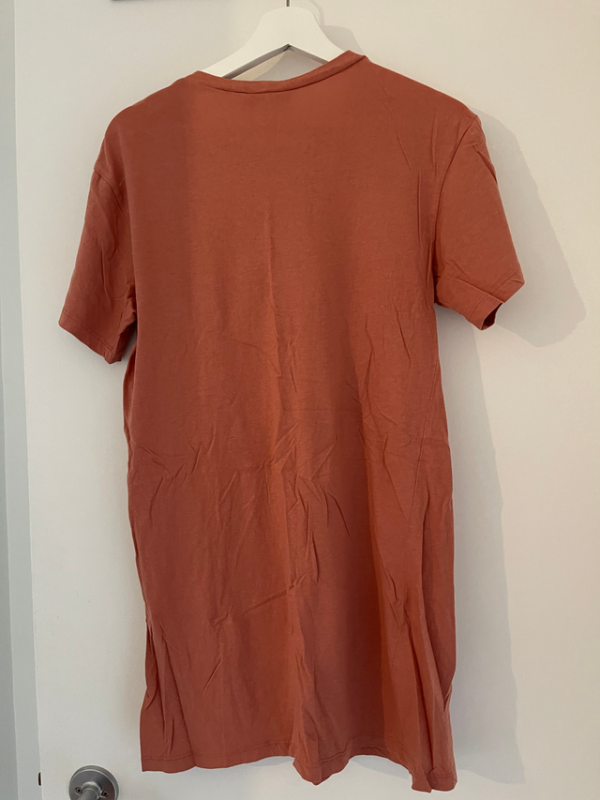 Image for Robe T-Shirt Dailystory