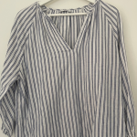 Featured thumbnail for Blouse oversized Mango