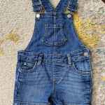 Featured thumbnail for Salopette jeans 5 ans comme neuve