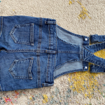 Thumbnail for Salopette jeans 5 ans comme neuve