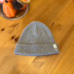 Featured thumbnail for Tuque grise