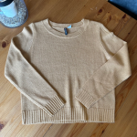 Featured thumbnail for Lainage léger jaune ocre