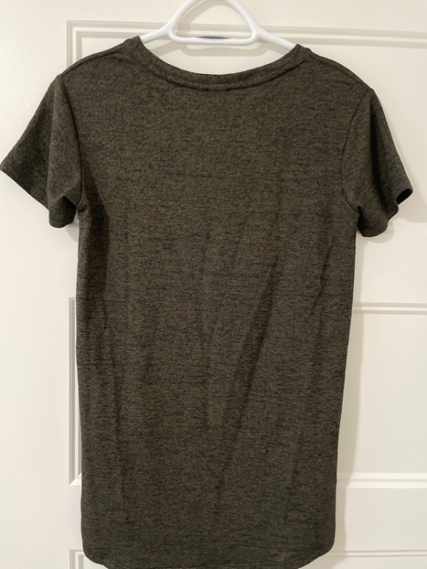 Image for Tshirt kaki long et doux