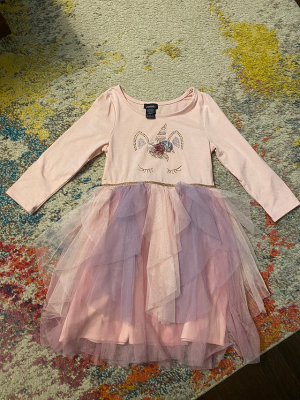 Image for Robe licorne 7 ans