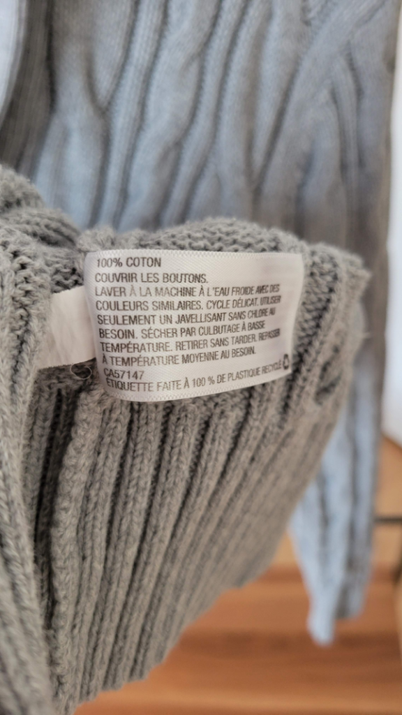 Image for Cardigan en tricot torsadé à devant boutonné