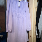 Featured thumbnail for Robe violete épaule nue