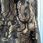 Thumbnail for Robe doublée en dentelle