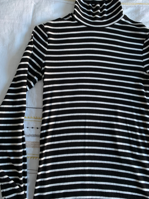 Image for Col roulé/montant Wilfred Aritzia - gr Medium
