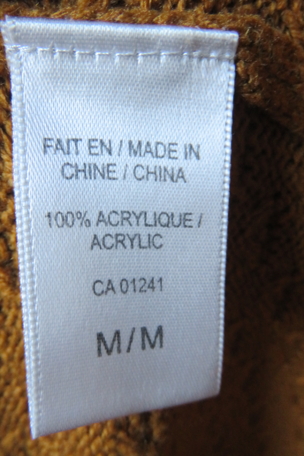 Image for Tricot avec grand col.