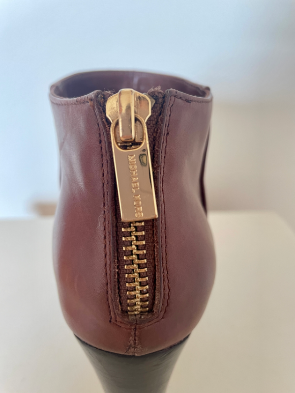 Image for (6.5) Bottines Michael Kors à talon