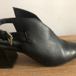 Thumbnail for Chaussures en cuir noir