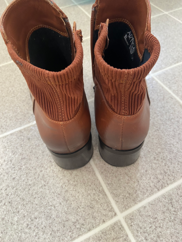 Image for Bottes