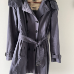 Featured thumbnail for Trench Burberry