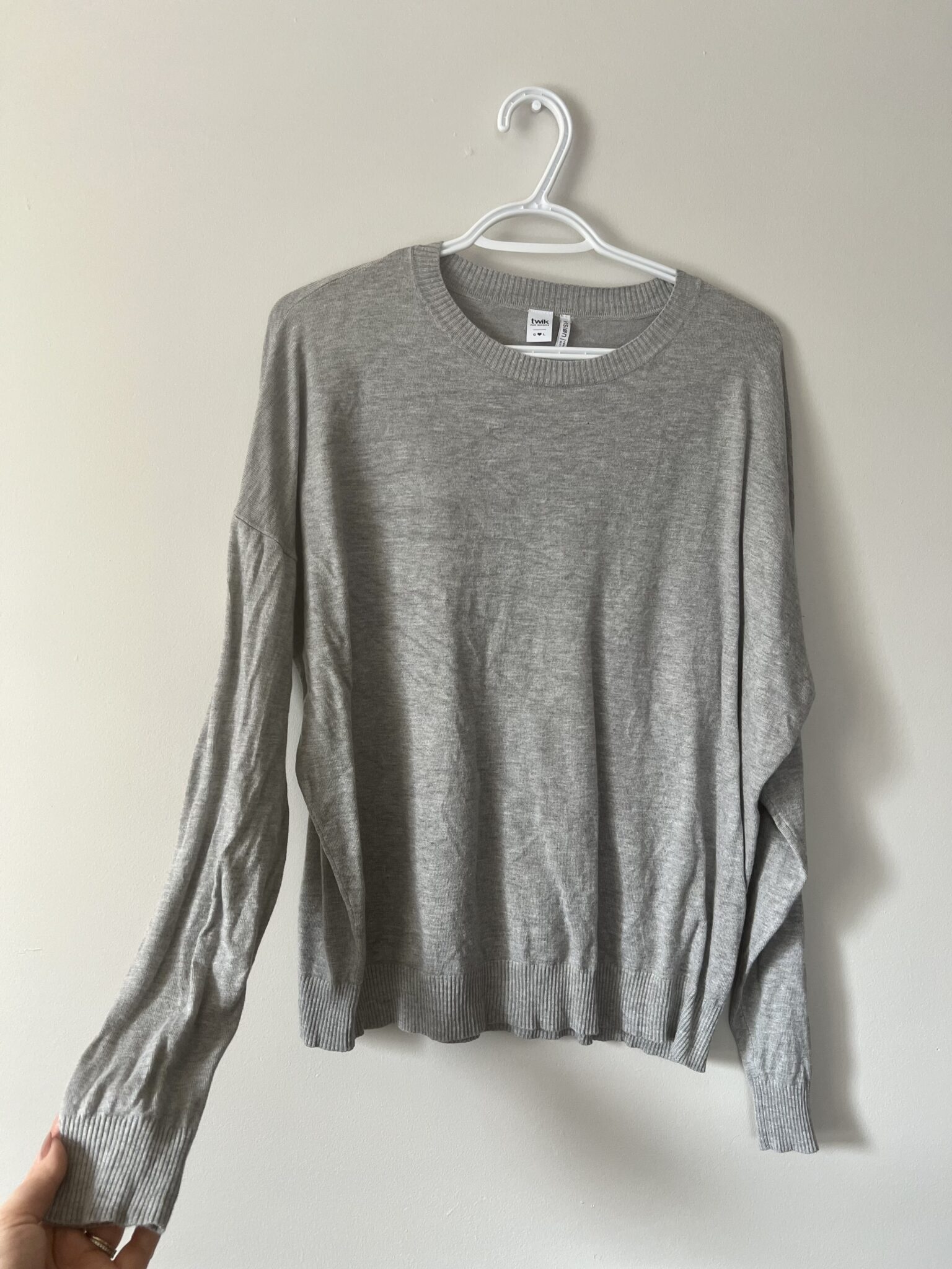 Featured image for Chandail gris manches longues TWIK