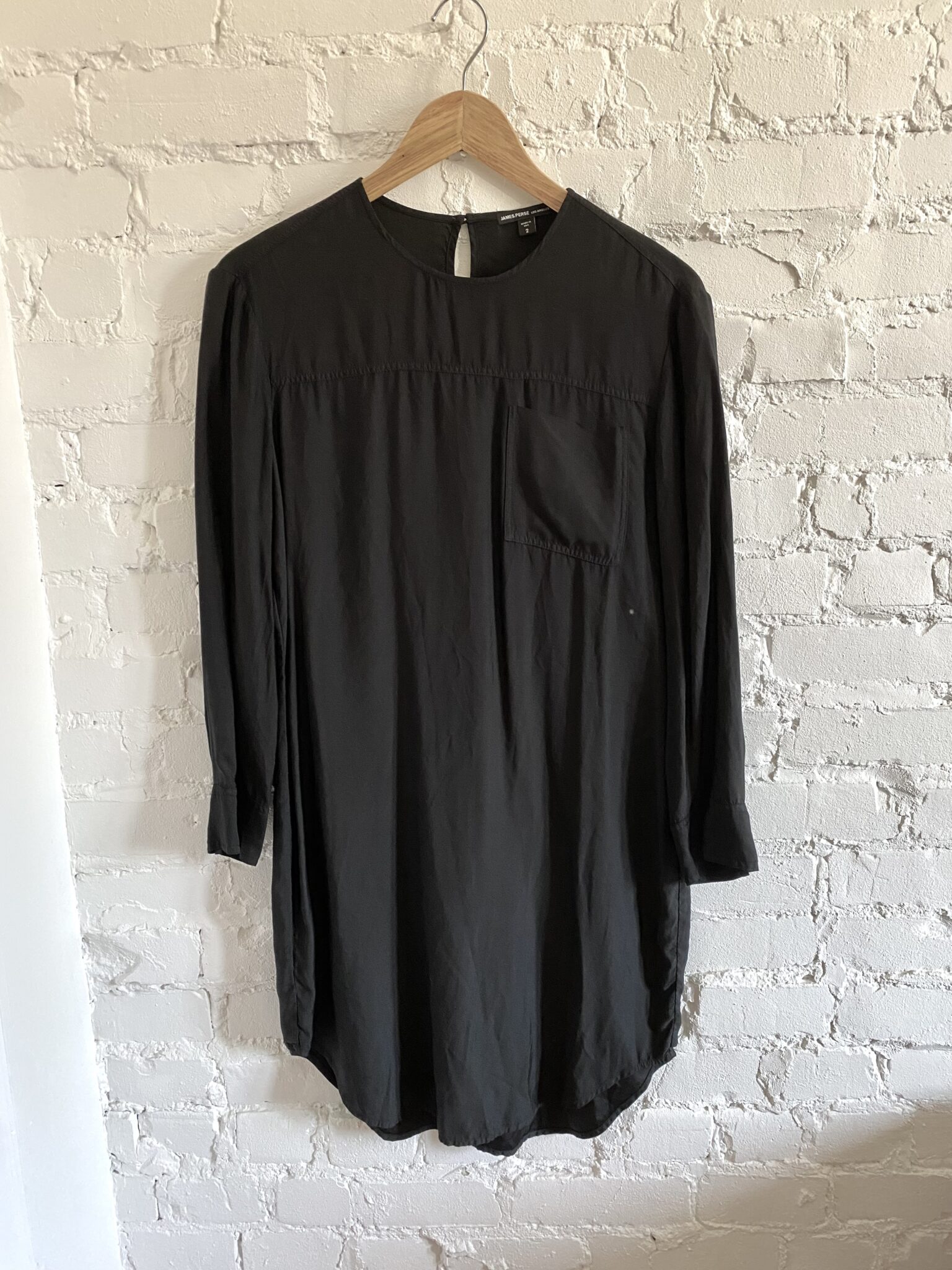 Featured image for Robe James Perse fluide