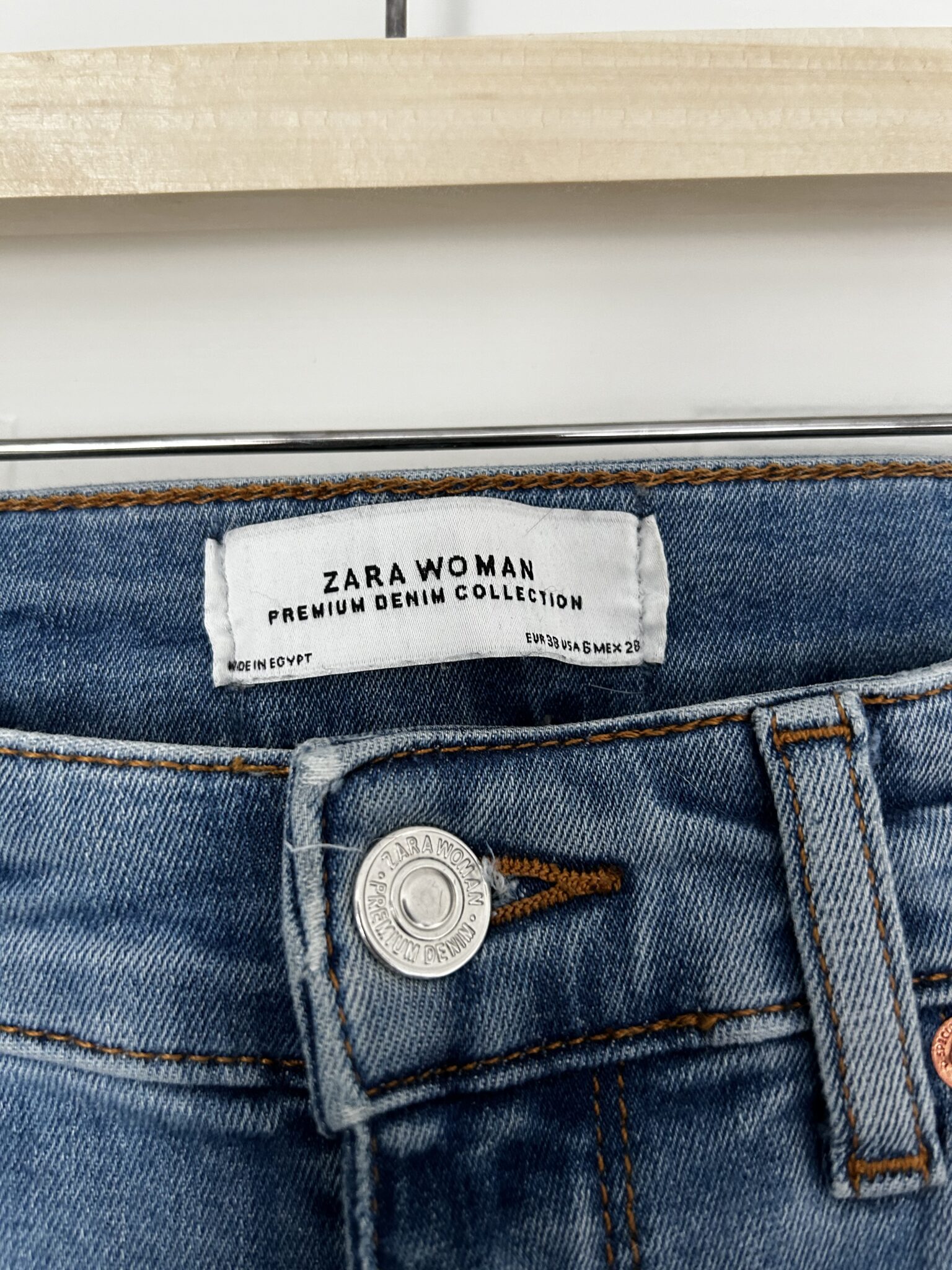 Image for Zara jeans size 6