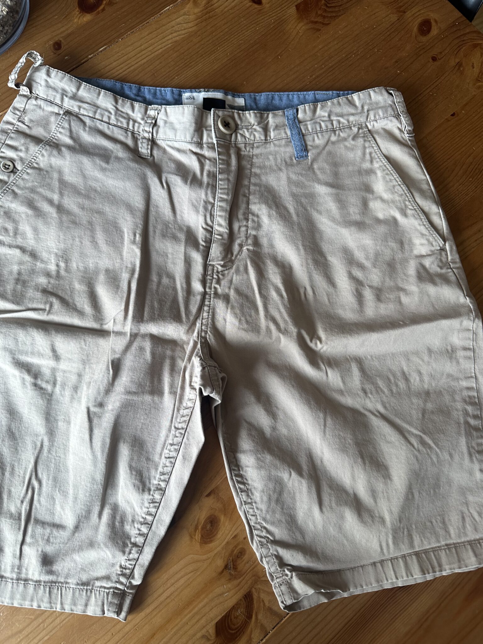 Image for Short beige pâle