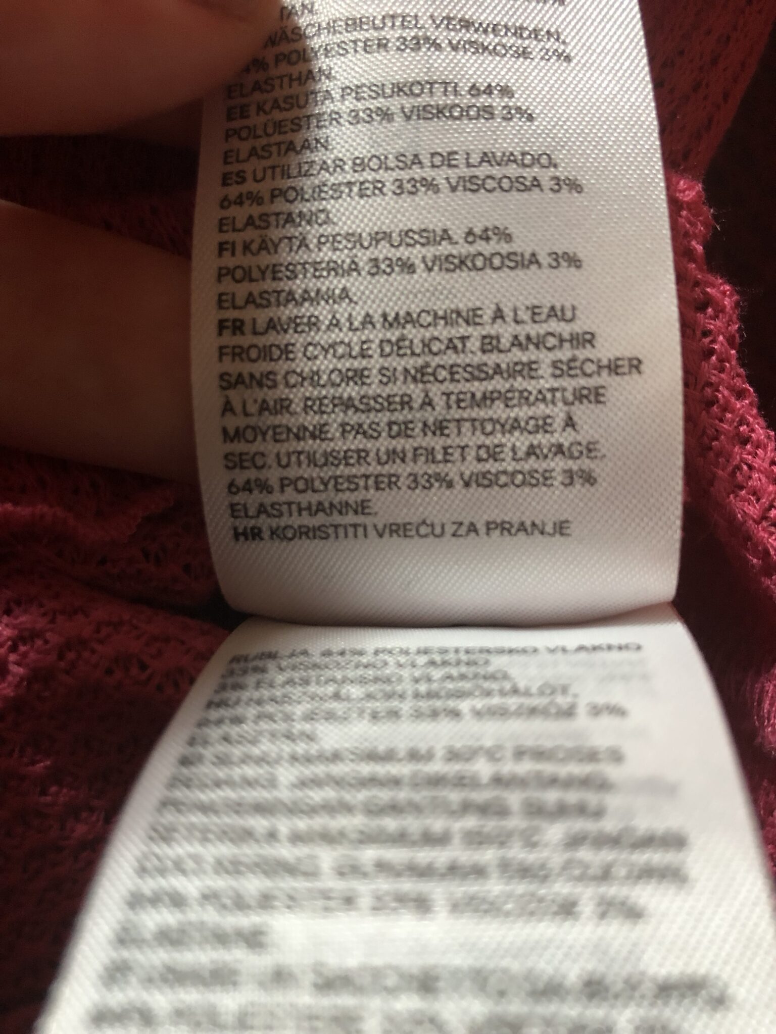 Image for Jolie tite veste légère et juste assez courte! 🌺