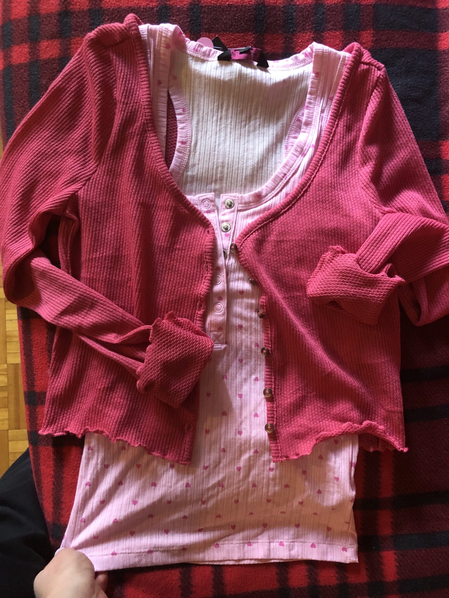Image for Jolie tite veste légère et juste assez courte! 🌺