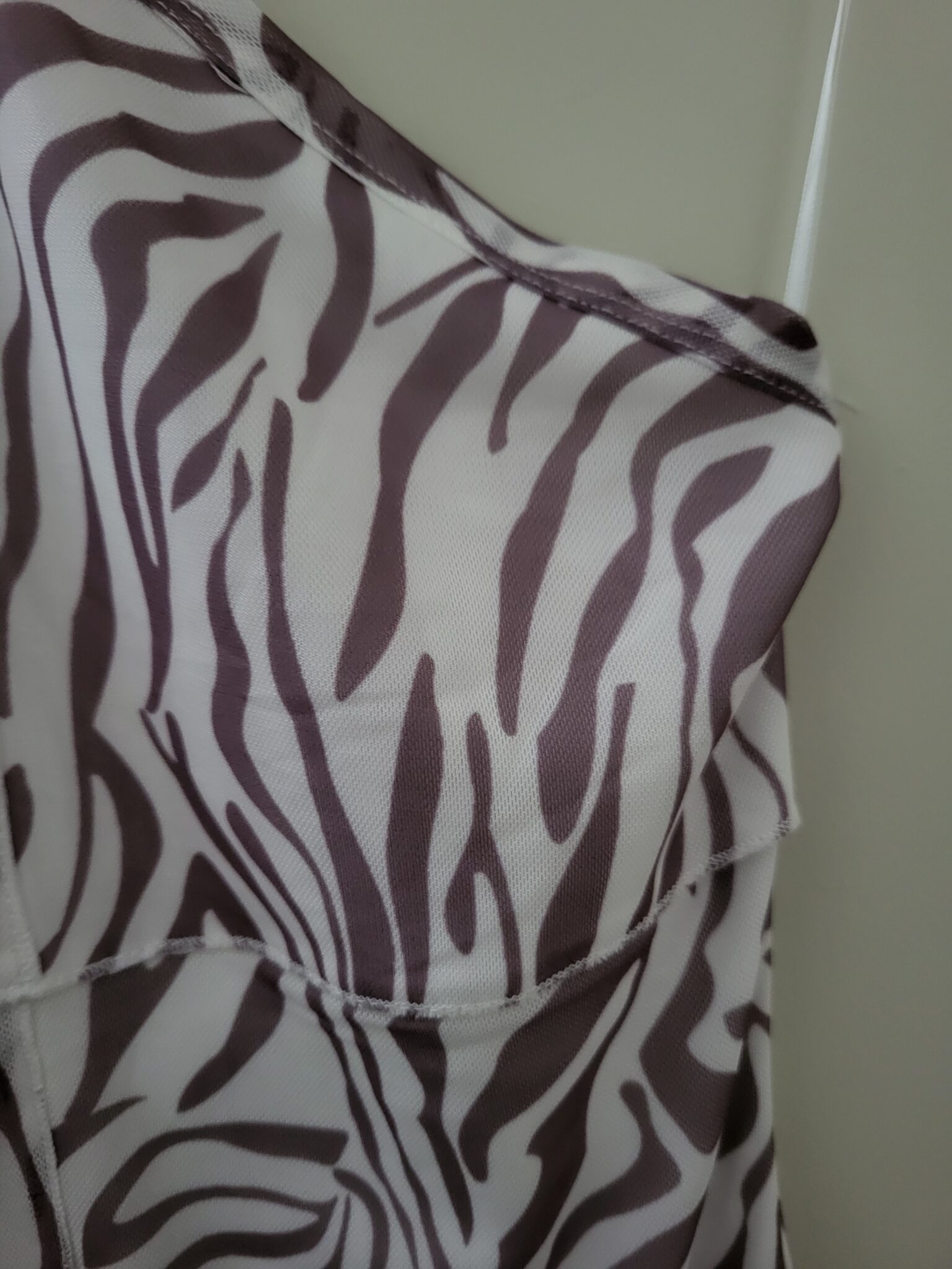 Image for Robe grey bandi