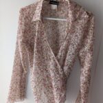 Featured thumbnail for Chemise fleurie rose