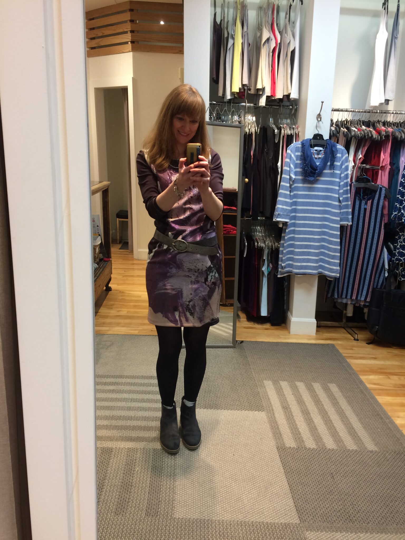 Image for Le Galeriste Robe mauve et lilas