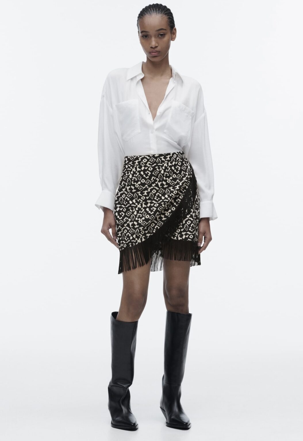 Image for Jupe portefeuille imprimé à franges - Zara