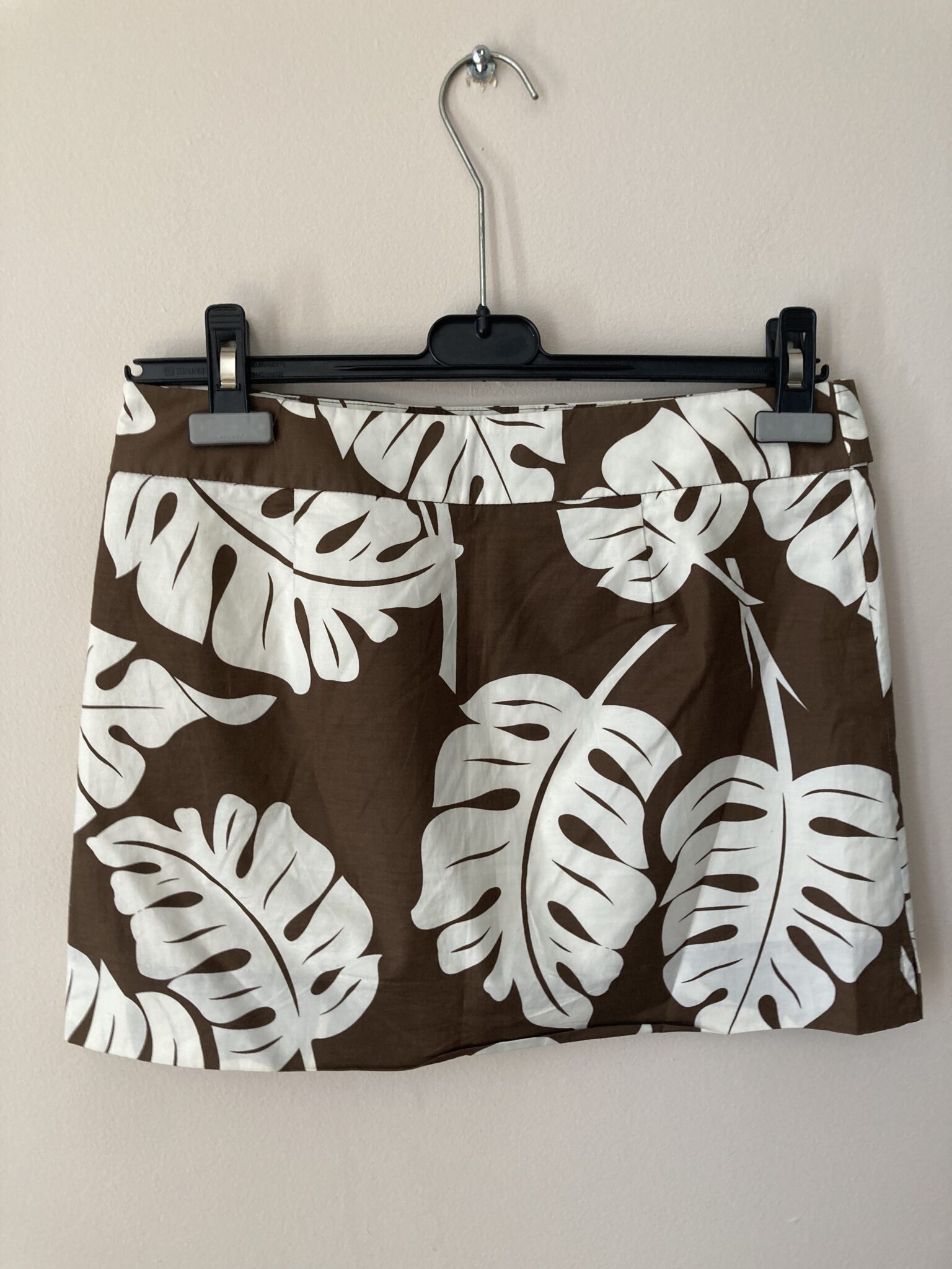 Image for Jupe courte BCBG taille 2