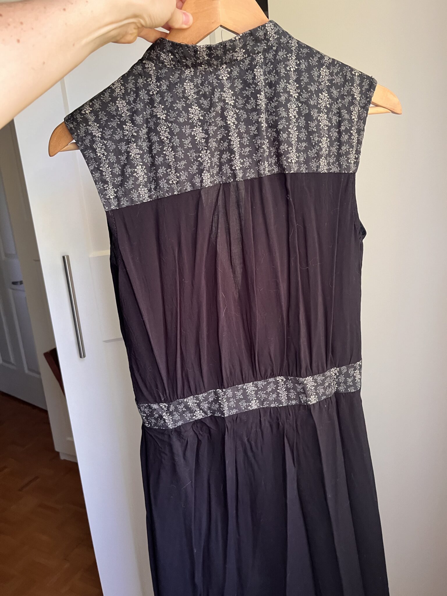 Image for Jennifer Glasgow dress-Made in MTL