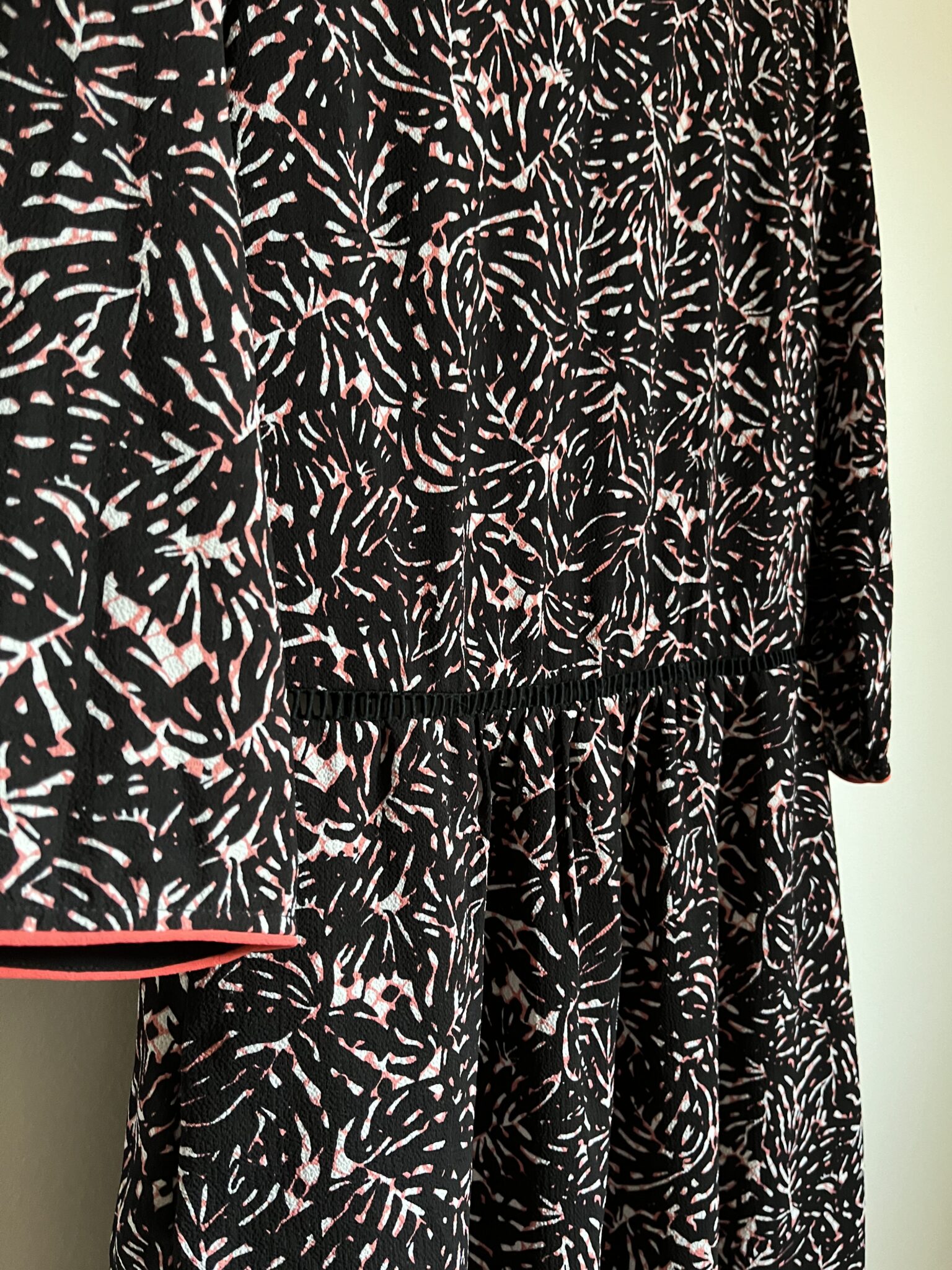 Image for Robe dos ouvert, légère marque Suncoo Paris