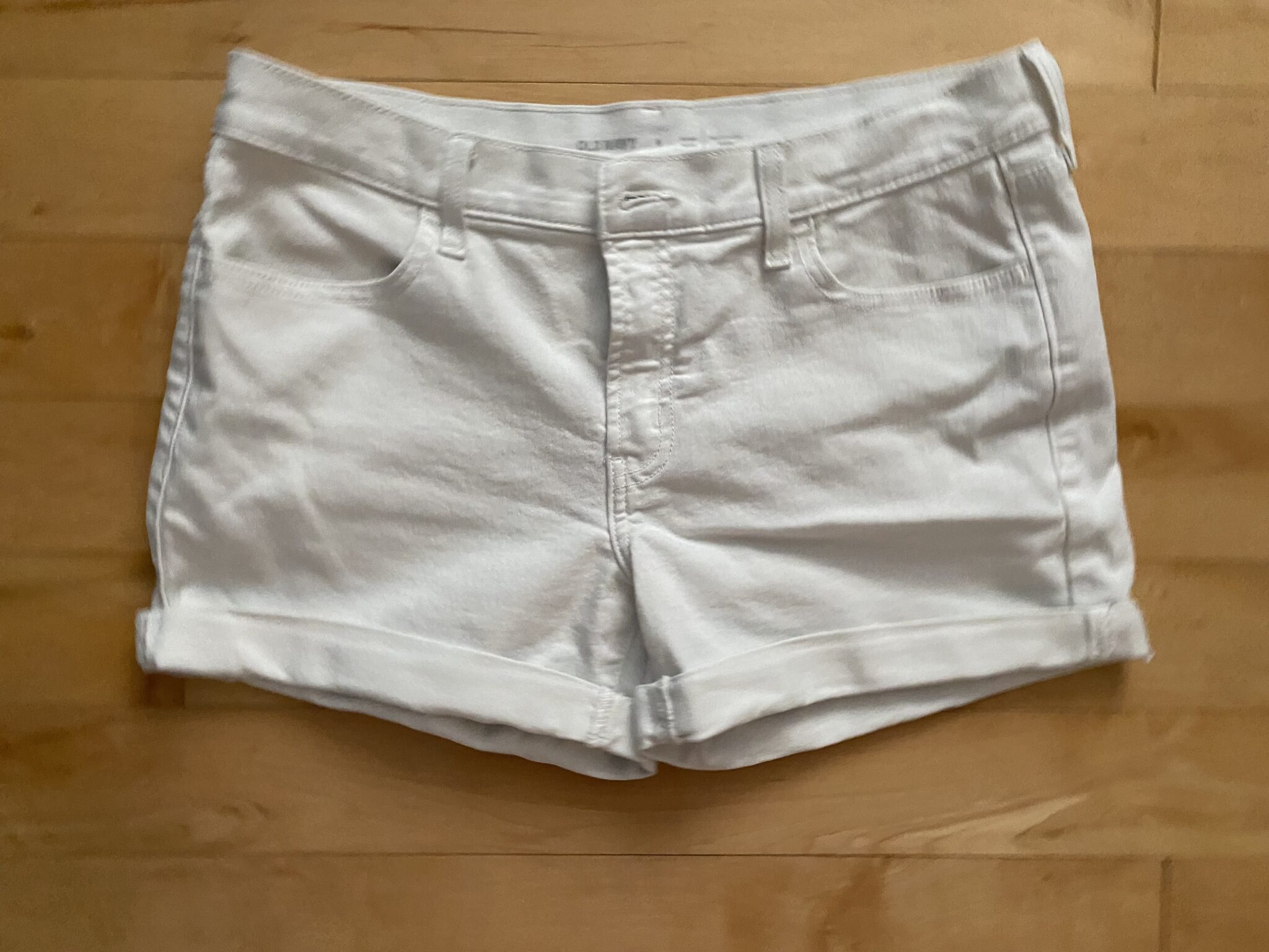 Featured image for Shorts denim blanc Old navy - Grandeur 8